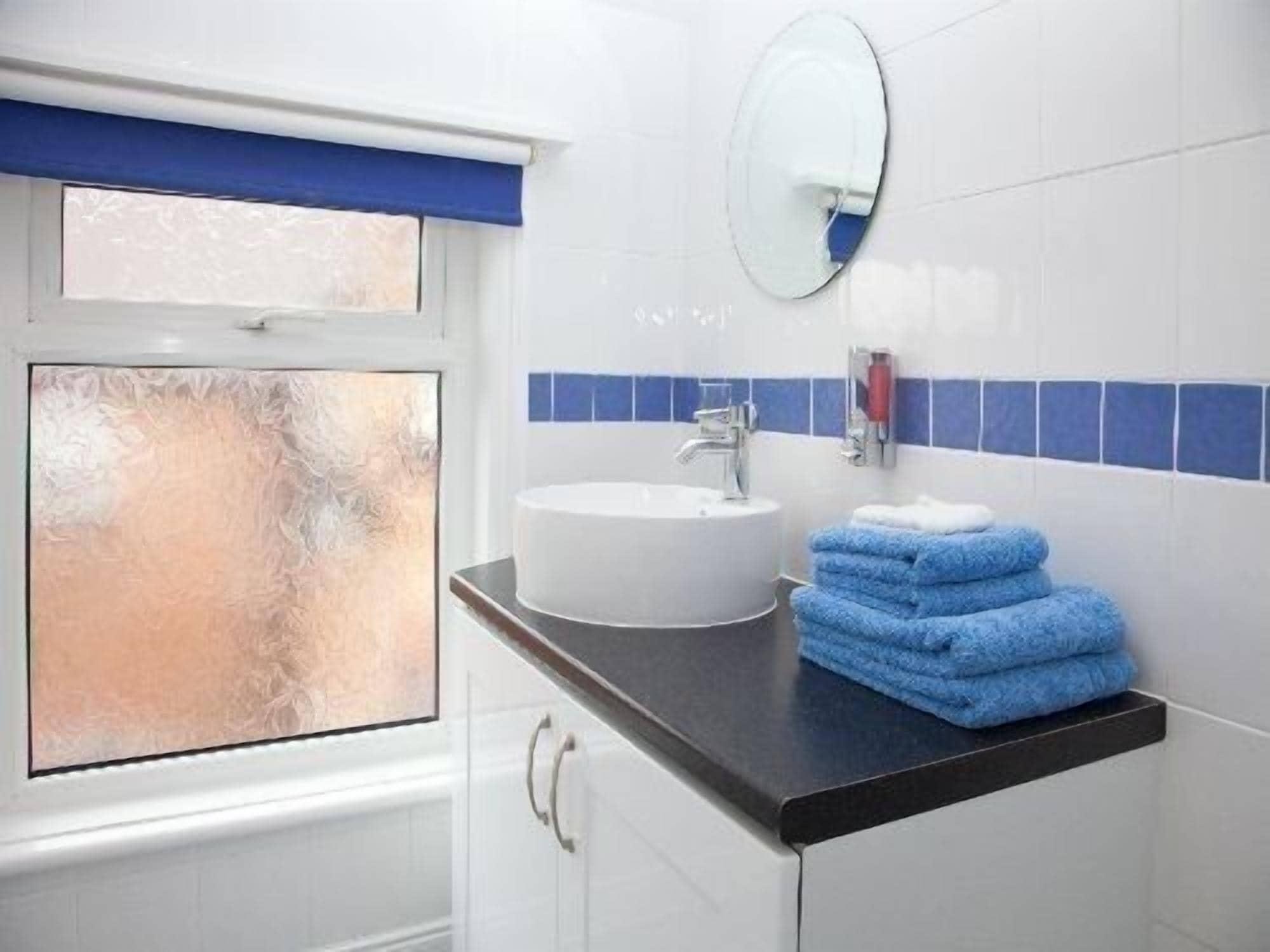סקארבורו The Meltham Guest House מראה חיצוני תמונה